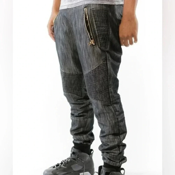 NwT PREMIUM DENIM JOGGERS/TAPERED JEANS – CHAINGANG - Picture 2 of 15